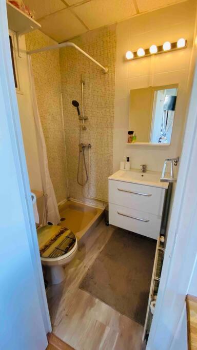 Studio A 10 Min Metro 1 & Rer A Disney - Vincennes Luaran gambar